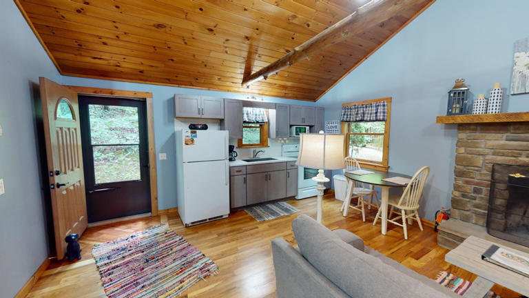 happiness is cabin hocking hills