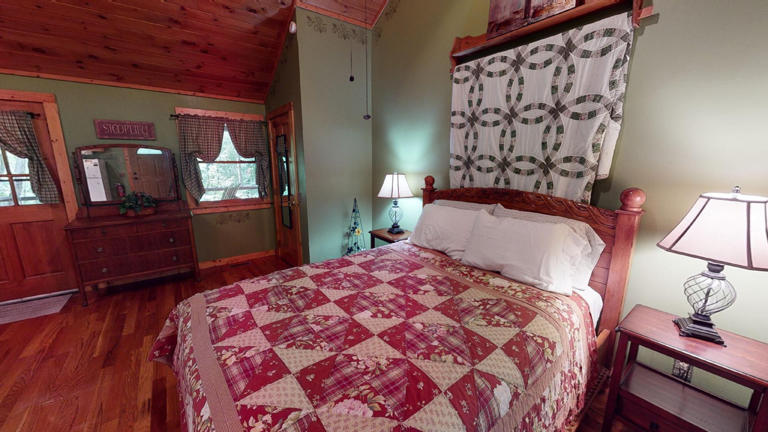 hocking hills cabins sweet seclusion bed view