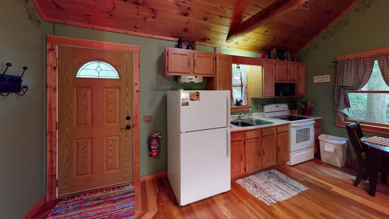hocking hills cabins sweet seclusion kitchen view