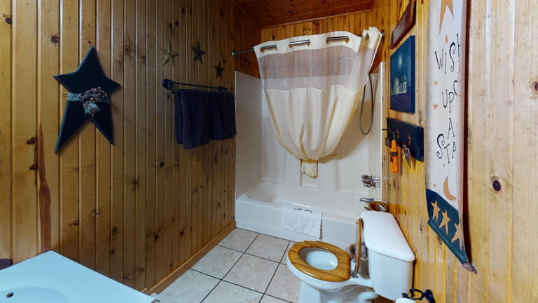 wildflower cabin - hocking hills wildflower cabin - hocking hills