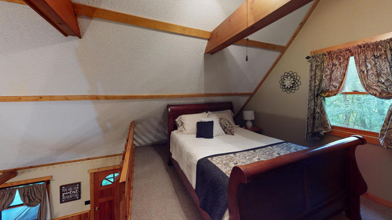 wildflower cabin - hocking hills wildflower cabin - hocking hills